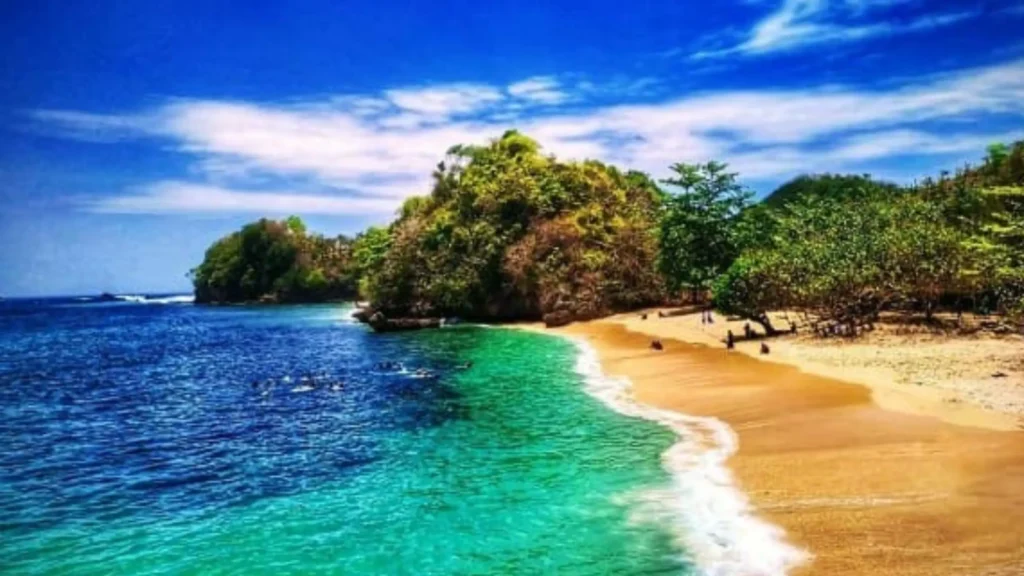 Recommended Most Beautiful Beaches In Malang